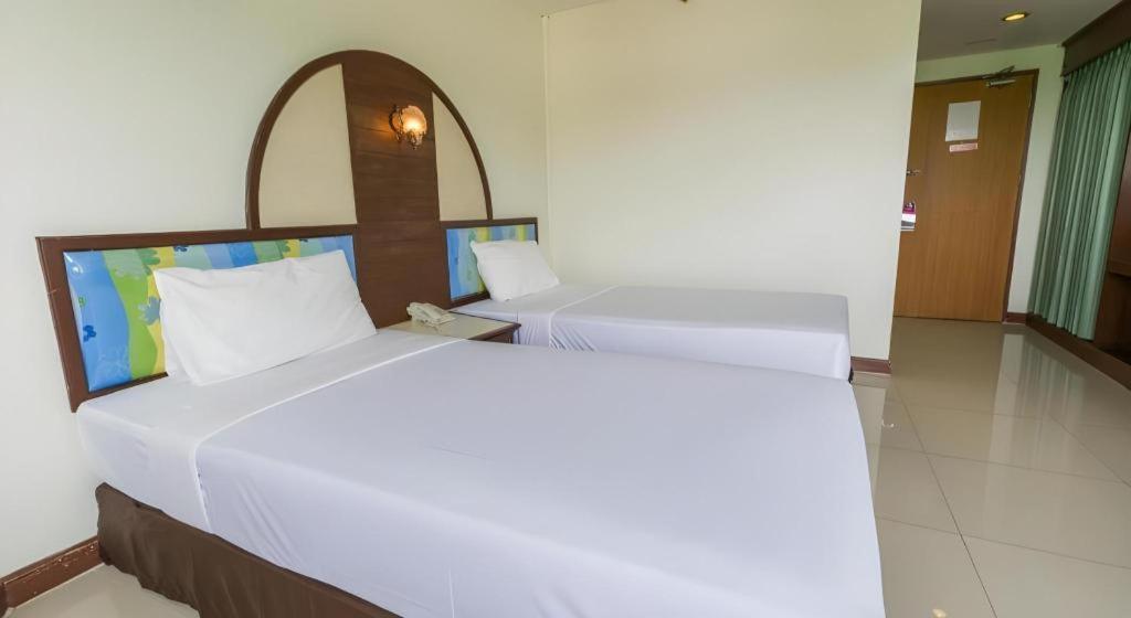 Lake Inn Hotel Songkhla Esterno foto