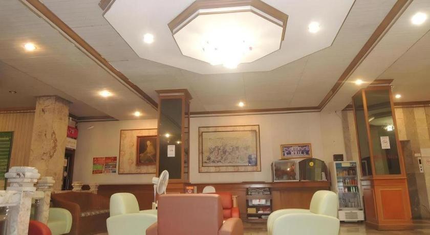 Lake Inn Hotel Songkhla Esterno foto